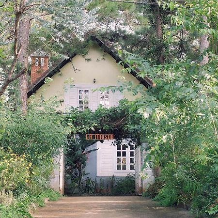La Maison Homestay Mang Den Kon Tum Bagian luar foto